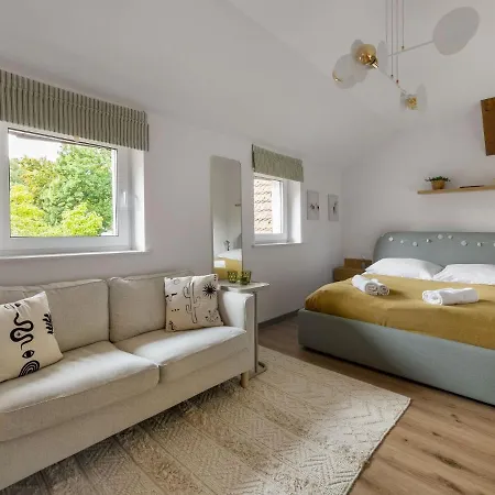 Apartament Przy Stawie Zdrojowym Kudowa-Zdrój Exterior foto
